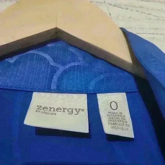 Chico's Zenergy Activewear, Size 0 - Picture 4 of 6